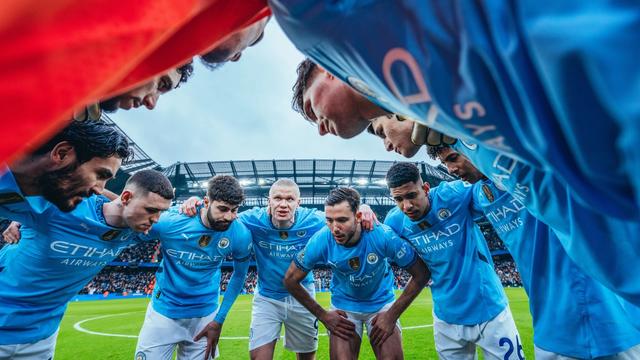 曼城险胜闯入淘汰赛，大比分反弹让人振奋(曼城连续第4年闯入联赛杯决赛 客场全面压)