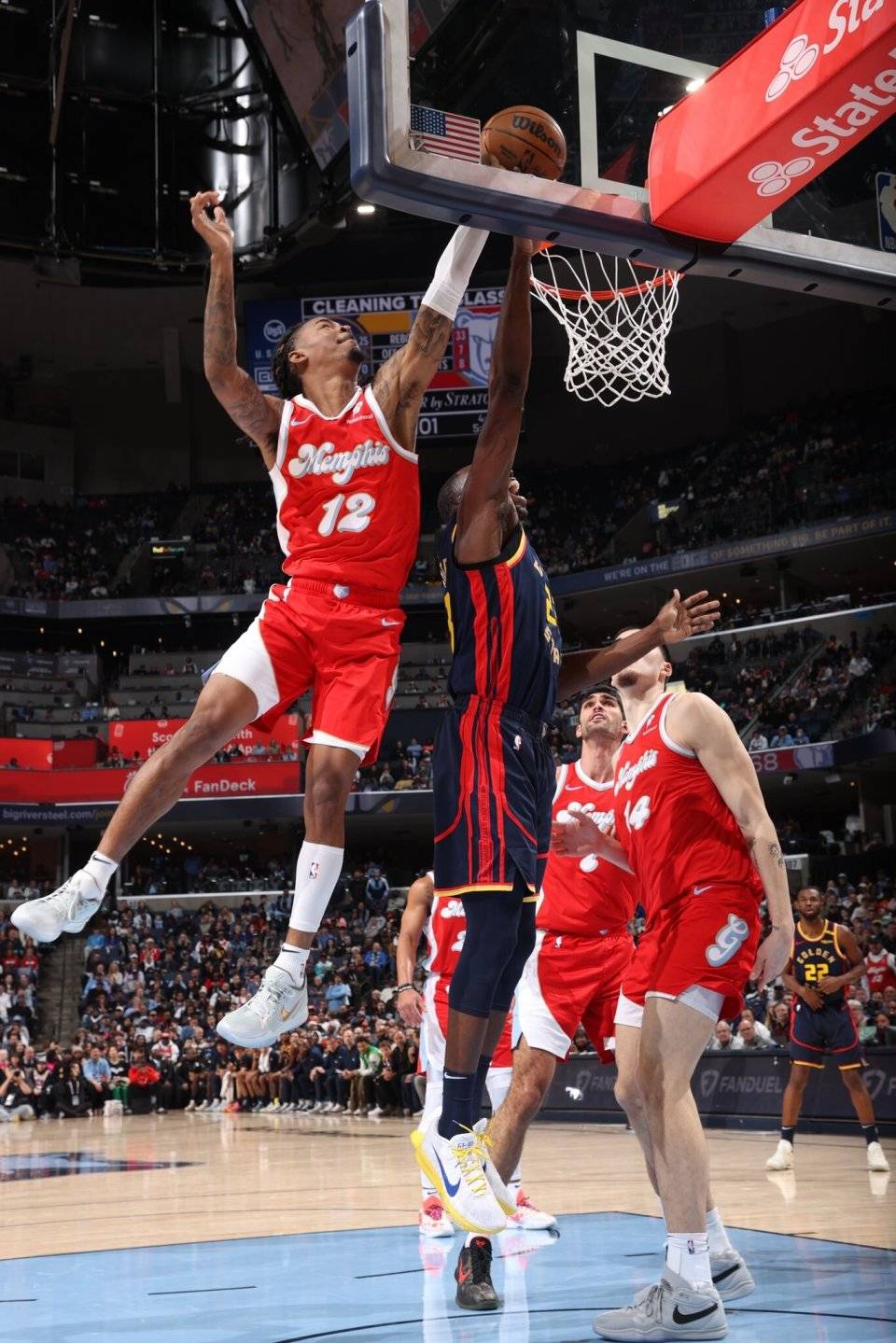 灰熊主场力克黄蜂,取得胜利(灰熊主场力克黄蜂,取得胜利是哪一集) 灰熊主场力克黄蜂,取得胜利(灰熊主场力克黄蜂,取得胜利是哪一集)