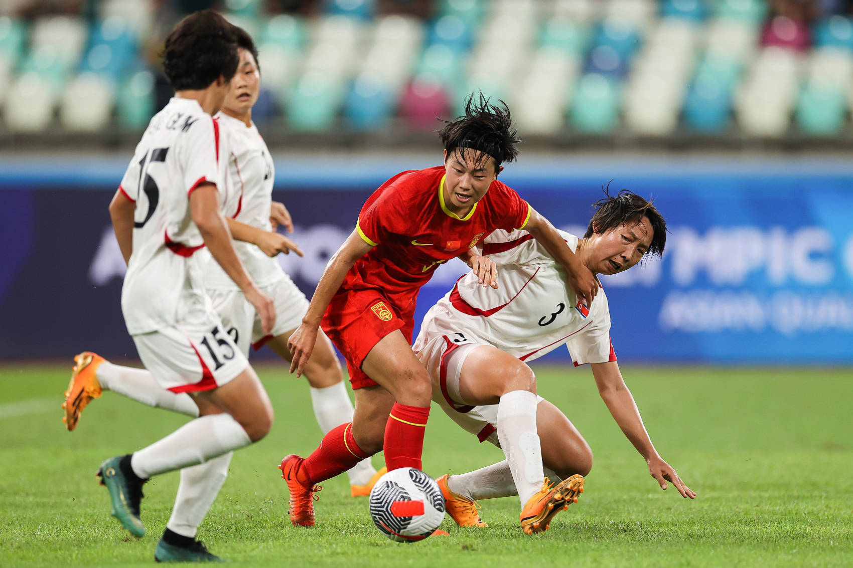 杏彩体育官方登录入口-中国女足传奇之战，再次证明实力(中国女足传奇之战,再次证明实力了吗)