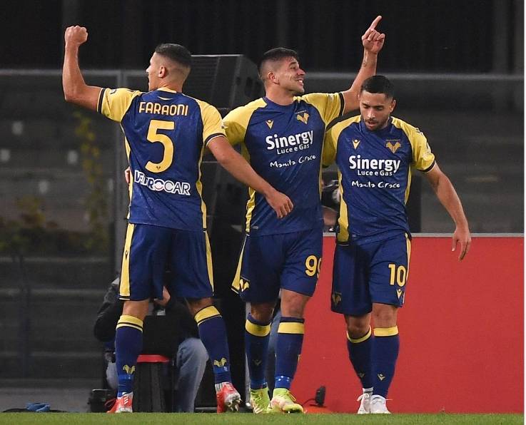 杏彩体育登录-意甲球队签下一名实力派中场球员的简单介绍