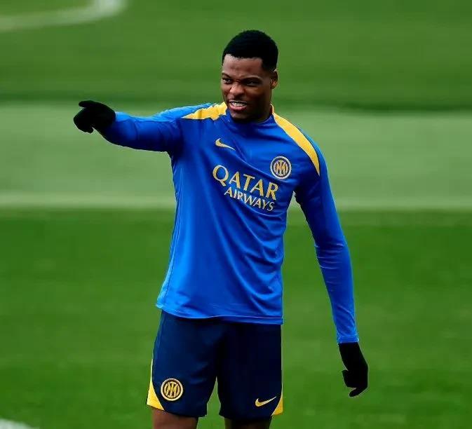 杏彩体育网页版入口-哈尔滨毅腾球员集训备战首轮比赛的简单介绍