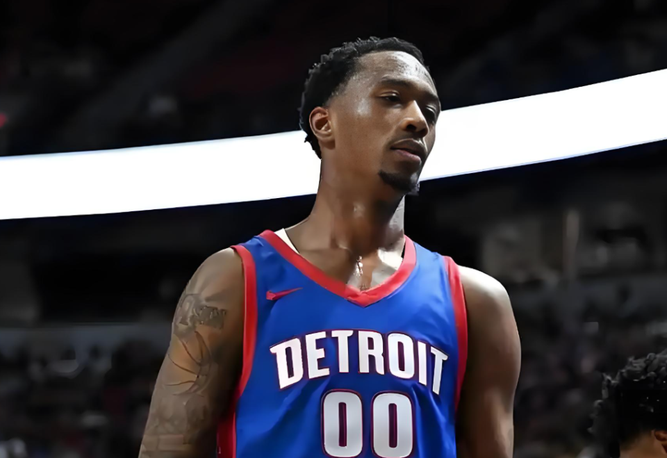 活塞外线表现出色,成为球队最大亮点 活塞外线表现出色,成为球队最大亮点