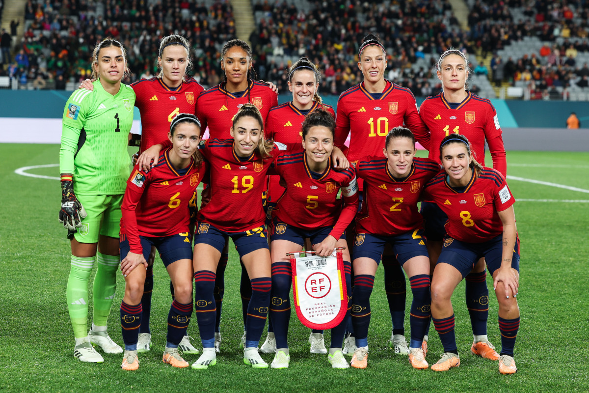 杏彩体育-世界杯女足赛事热衷，观众见证历史时刻