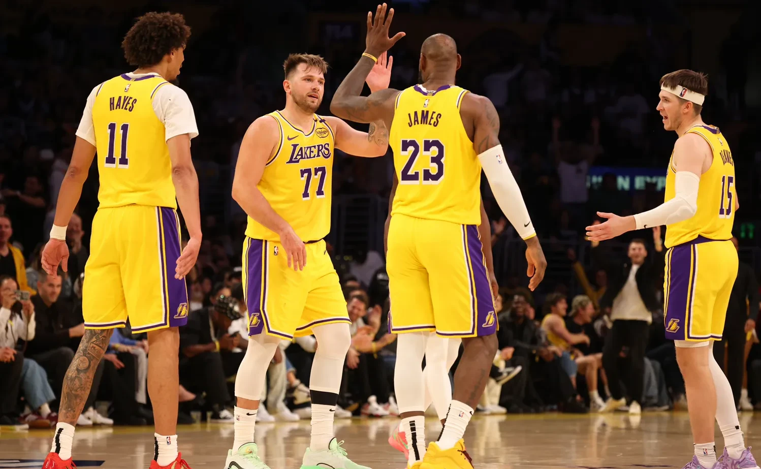 骑士主场惜败太阳,遭遇两连败 骑士主场惜败太阳,遭遇两连败